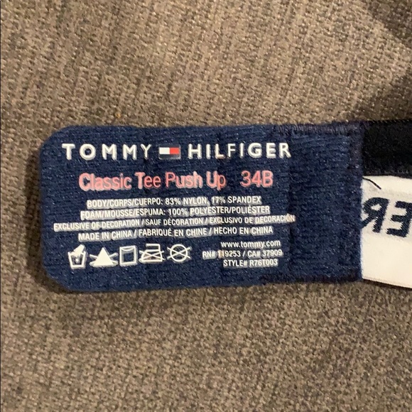 Bras - Picture 4 of 4